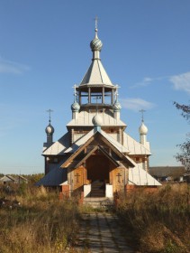 Симаково. Церковь Николая и Александры, царственных страстотерпцев