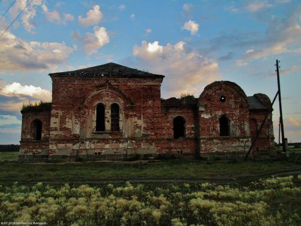 Михайловка. Церковь Михаила Архангела. фасады