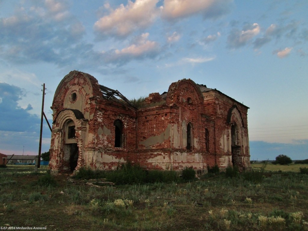 Михайловка. Церковь Михаила Архангела. фасады