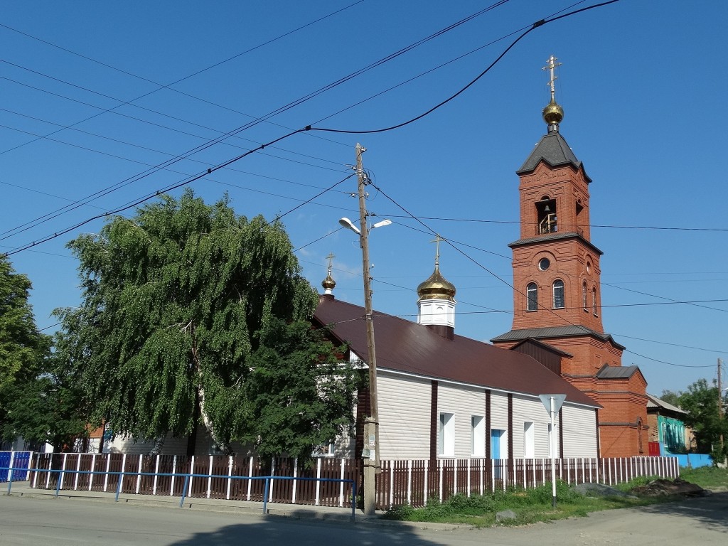 Церковь Покрова Пресвятой Богородицы при архиерейском подворье, Орск (Орск, город, Оренбургская область). фасады
