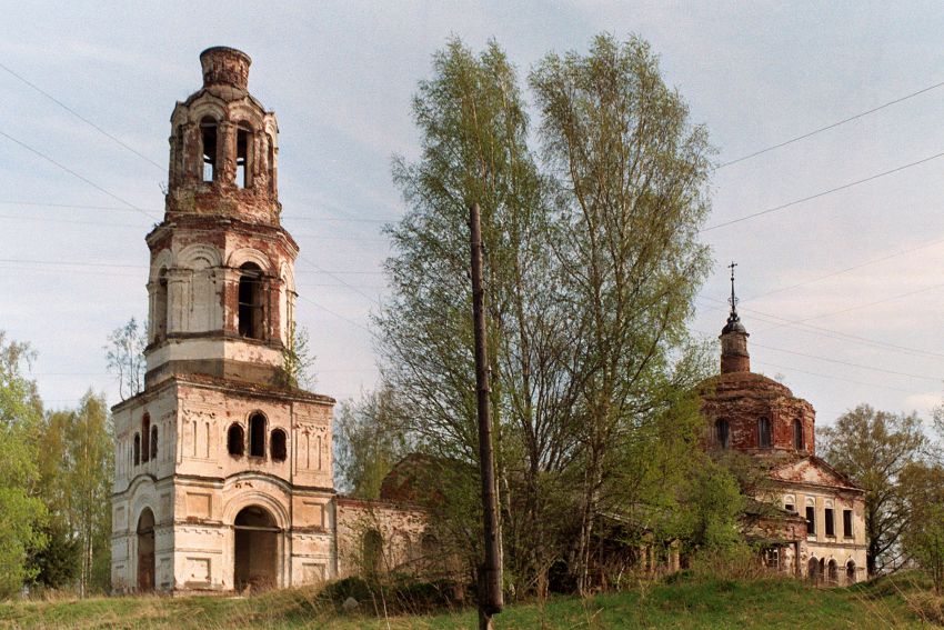 Церковь Троицы Живоначальной, Намесково (Бежецкий район, Тверская область). фасады