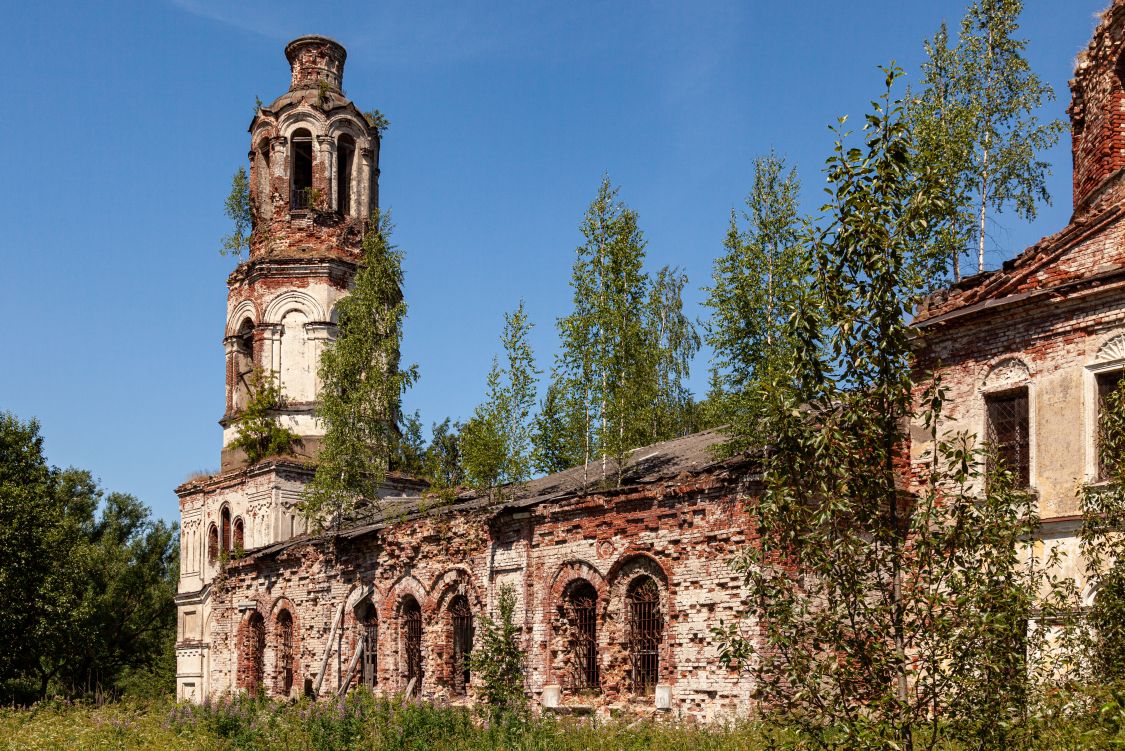 Церковь Троицы Живоначальной, Намесково (Бежецкий район, Тверская область). фасады
