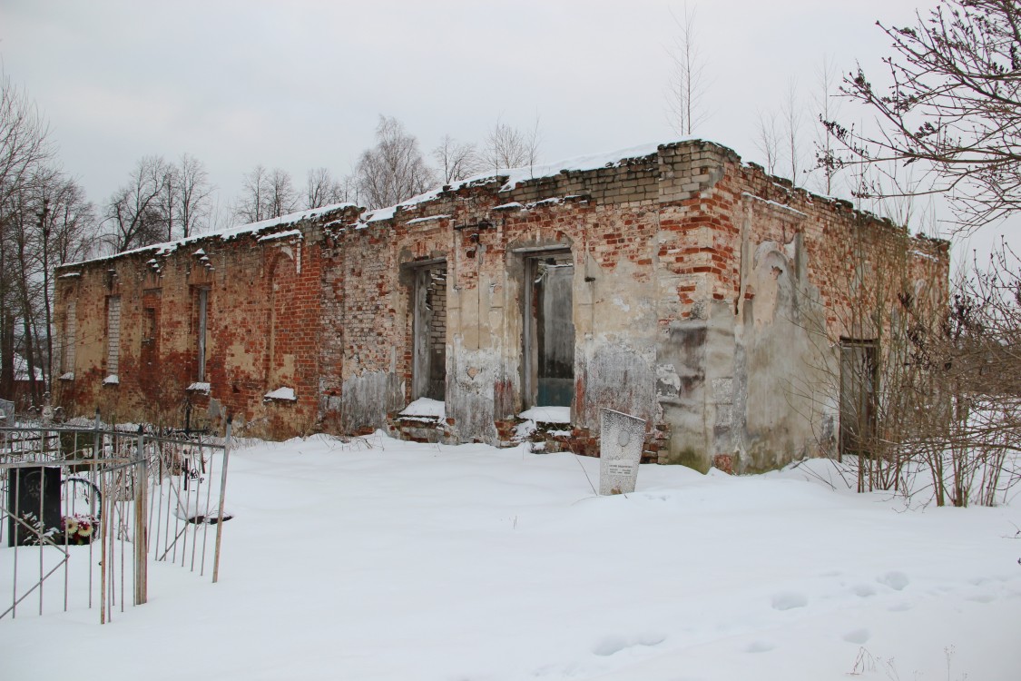 Церковь Благовещения Пресвятой Богородицы (старая), Сретенье (Сретенское на Черемхе) (Рыбинский район, Ярославская область). фасады