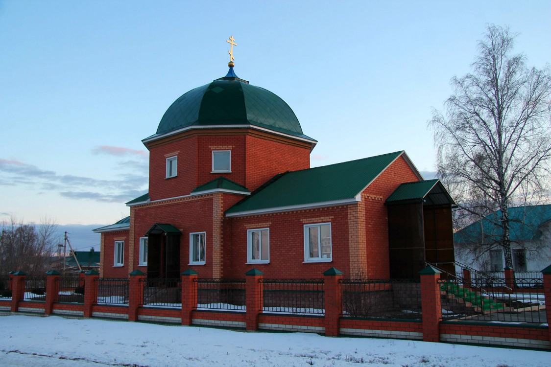 Агроном. Церковь Покрова Пресвятой Богородицы. фасады