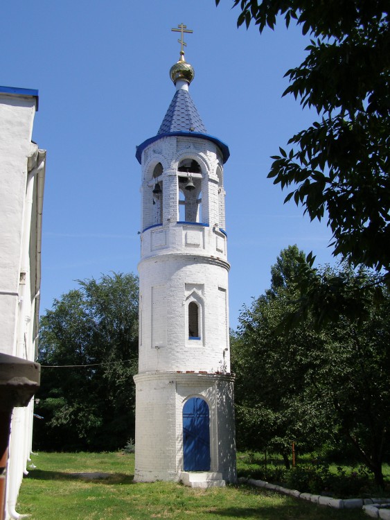 Церковь Пантелеимона Целителя в Майском, Шахты (Шахты, город, Ростовская область). фасады, Колокольня. Вид с запада.