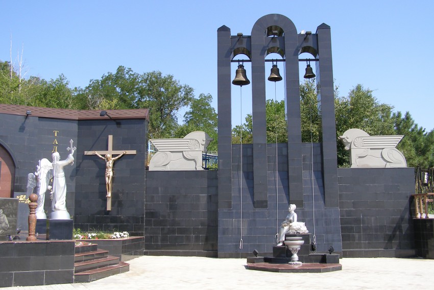 Самуила пророка, храм-часовня, Каменоломни (Октябрьский район, Ростовская область). дополнительная информация, Звонница. Вид с запада.