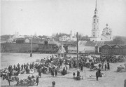 Церковь Филиппа апостола, Углич, рынок на площади и ц. Филипповская 1900—1920, Направление съемки:север. с сайта https://pastvu.com/p/289387 <br>, Углич, Угличский район, Ярославская область