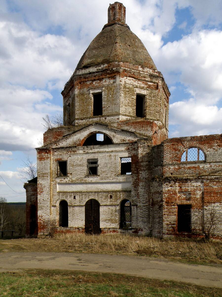 Церковь Тихвинской иконы Божией Матери, Кекино (Воротынский район, Нижегородская область). архитектурные детали
