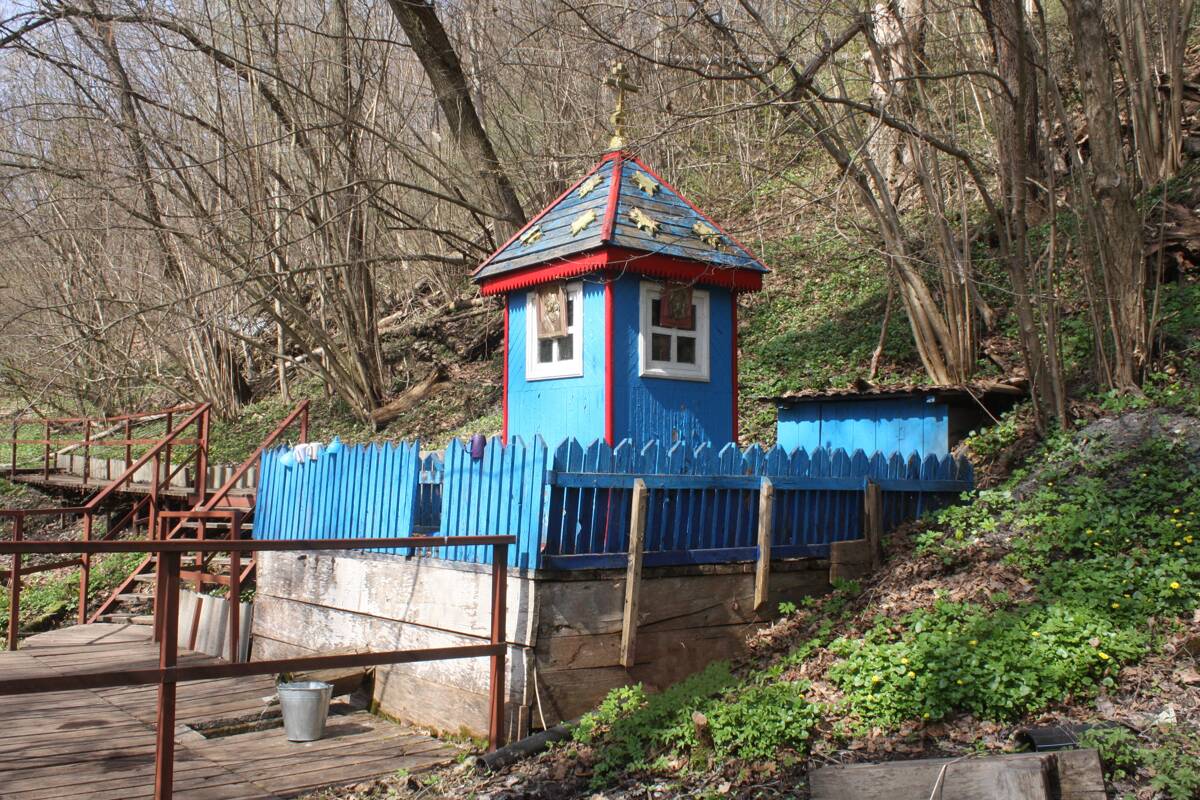 Казанская Амвросиевская пустынь. Часовня Казанской иконы Божией Матери, Старое Шамордино (Козельский район, Калужская область). фасады