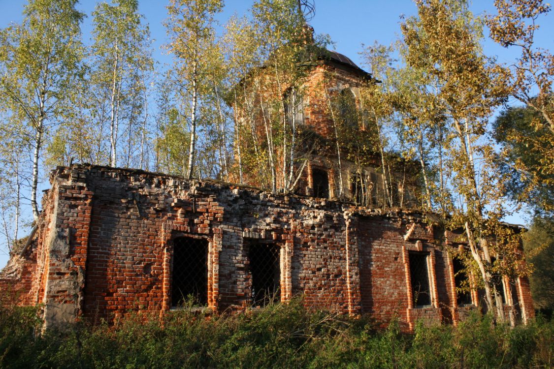 Ванчугово. Церковь Успения Пресвятой Богородицы. фасады