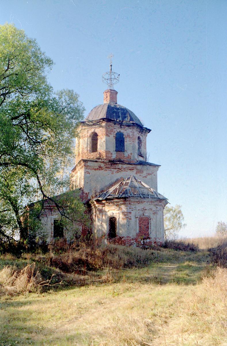 фасады. Церковь Успения Пресвятой Богородицы, Ванчугово (Кашинский район, Тверская область)