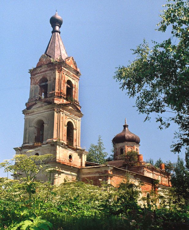 Церковь Воскресения Словущего, Козьмодемьяновское (Кашинский городской округ, Тверская область). фасады