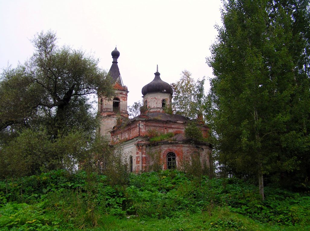 Церковь Воскресения Словущего, Козьмодемьяновское (Кашинский городской округ, Тверская область). фасады