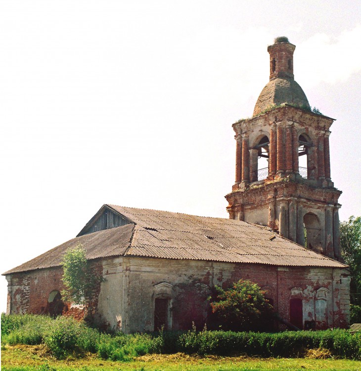 Церковь Корсунской иконы Божией Матери, Зеленцово (Кашинский городской округ, Тверская область). фасады