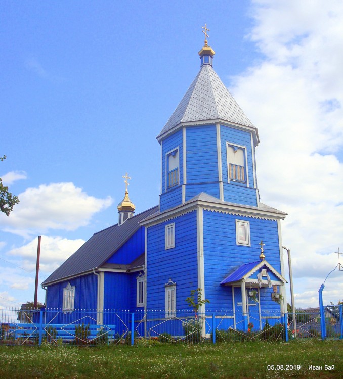 Прилуки. Церковь Покрова Пресвятой Богородицы. фасады