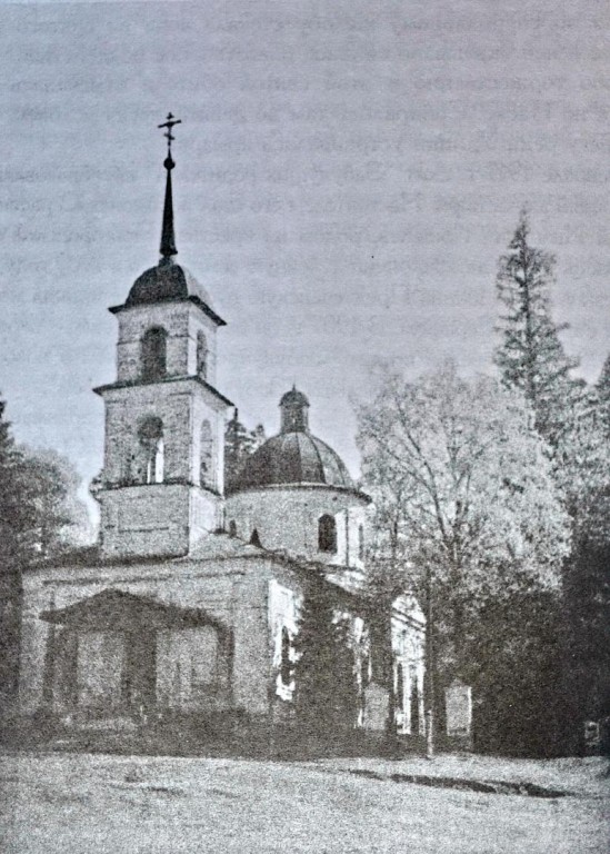 Церковь Тихвинской иконы Божией Матери, Любони (Боровичский район, Новгородская область). архивная фотография