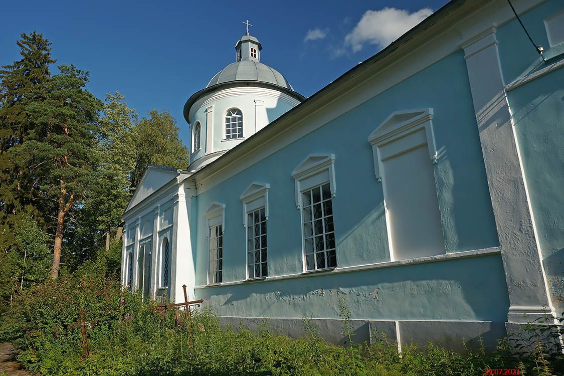 Церковь Тихвинской иконы Божией Матери, Любони (Боровичский район, Новгородская область). фасады