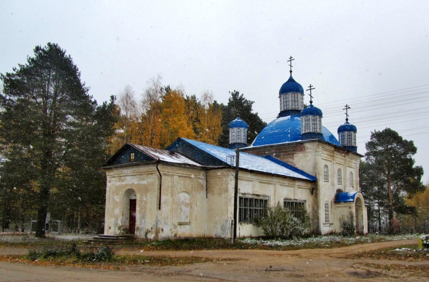 Церковь Илии Пророка, Погост (Судрома) (Вельский район, Архангельская область). фасады, вид с юго-запада