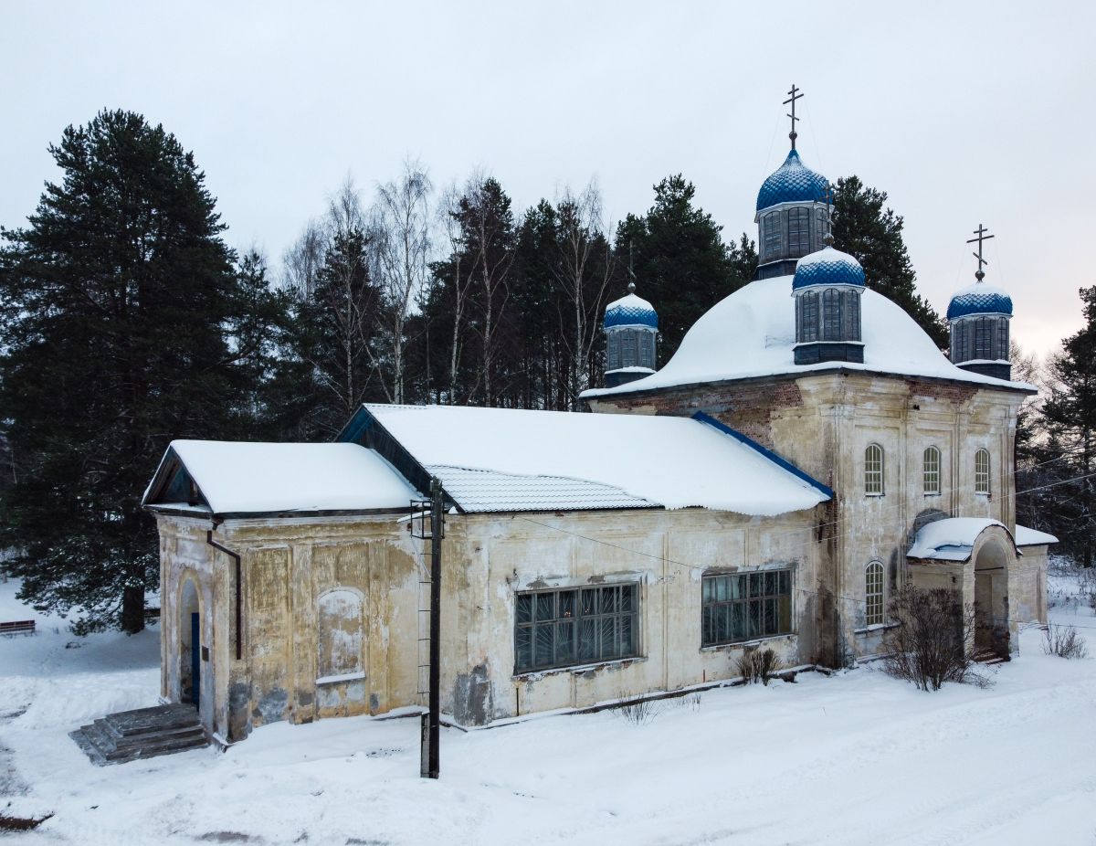 Церковь Илии Пророка, Погост (Судрома) (Вельский район, Архангельская область). фасады