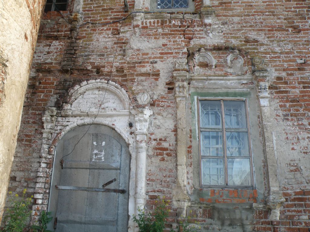 Церковь Троицы Живоначальной, Троицкое (Сызранский район, Самарская область). архитектурные детали