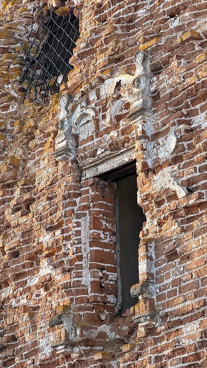 архитектурные детали. Церковь Рождества Пресвятой Богородицы, Троицкое (Сызранский район, Самарская область)