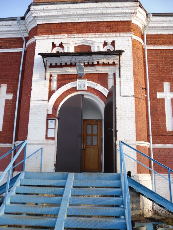 Церковь Сретения Господня, Старые Ляды (Пермский район, Пермский край). архитектурные детали, западное крыльцо