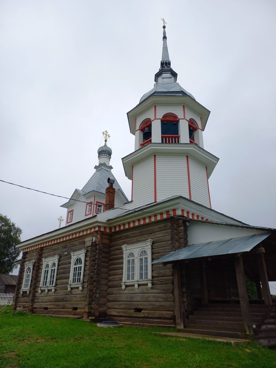 Церковь Космы и Дамиана, Логдуз (Бабушкинский район, Вологодская область). фасады