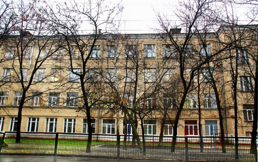 Домовая церковь Трех Святителей при Классической Гимназии Греко-латинского Кабинета Ю.А. Шичалина, Мещанский (Центральный административный округ (ЦАО), г. Москва). фасады