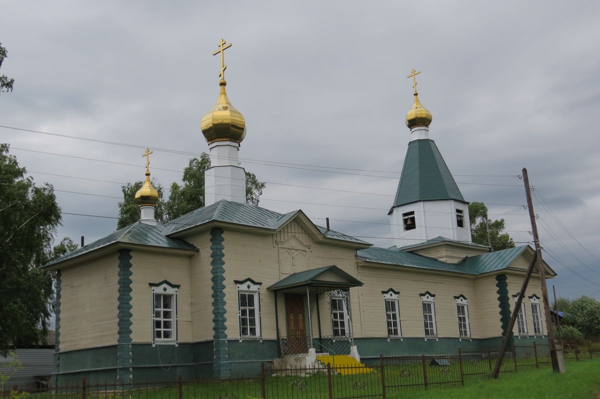 Церковь Петра и Павла, Осинцево (Кишертский район, Пермский край). общий вид в ландшафте