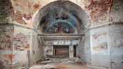 Церковь иконы Божией Матери "Всех скорбящих Радость", Ведущей в трапезную арочный проем с хорами в верхней части<br>, Залазино, Лихославльский район, Тверская область