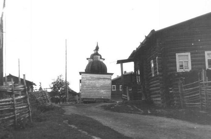 Часовня Илии Пророка, Заречье (Усть-Вымский район, Республика Коми). архивная фотография, Фото из паспорта ОКН http://kulturnoe-nasledie.ru/monuments.php?id=1100367000