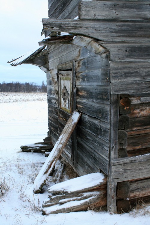 Часовня Илии Пророка, Заречье (Усть-Вымский район, Республика Коми). фасады