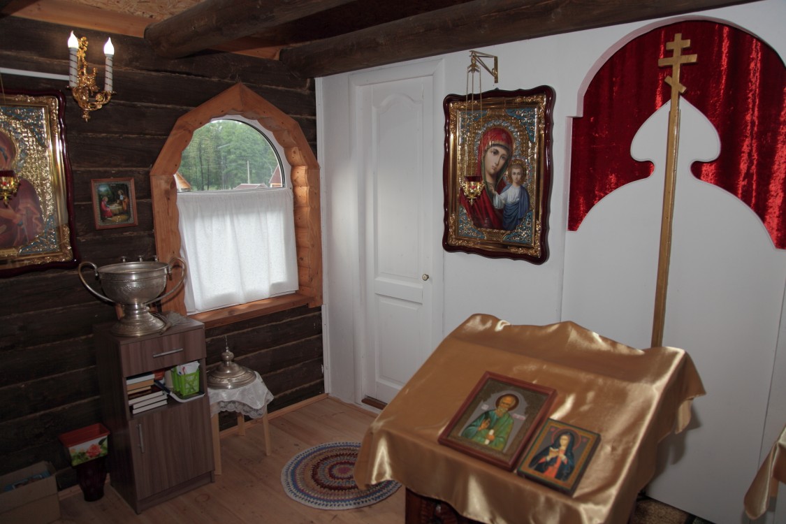 Часовня Иоанна Богослова, Малые Савки (Кировский район, Калужская область). интерьер и убранство