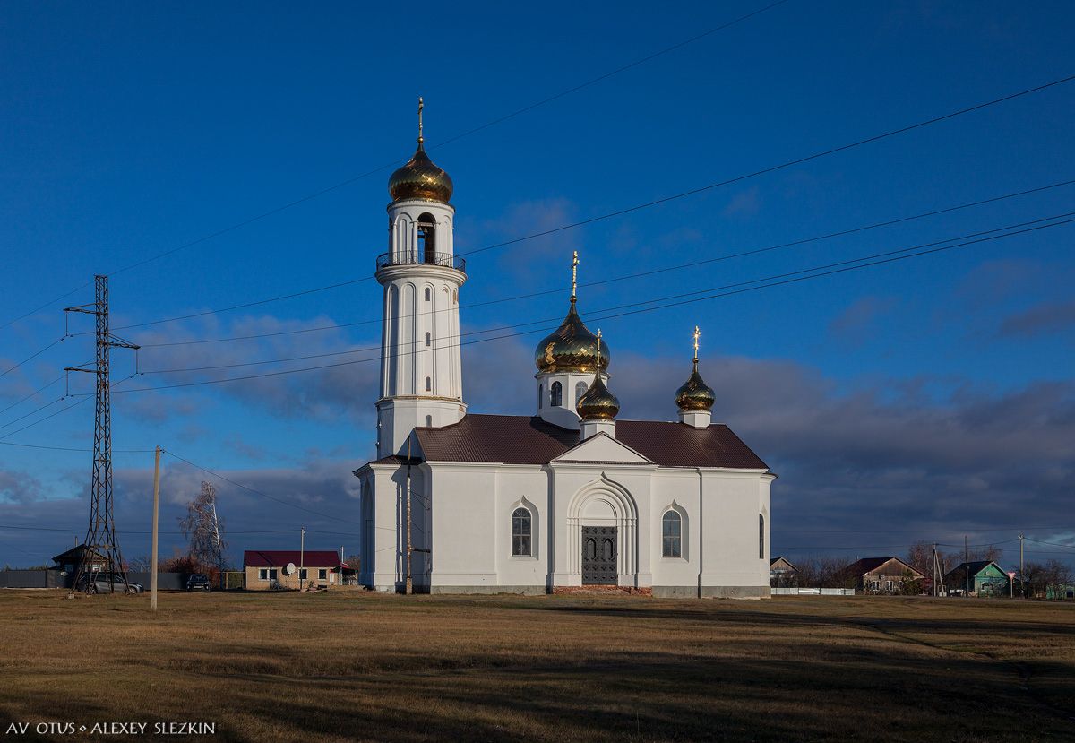 Церковь Ольги равноапостольной, Преполовенка (Безенчукский район, Самарская область). общий вид в ландшафте