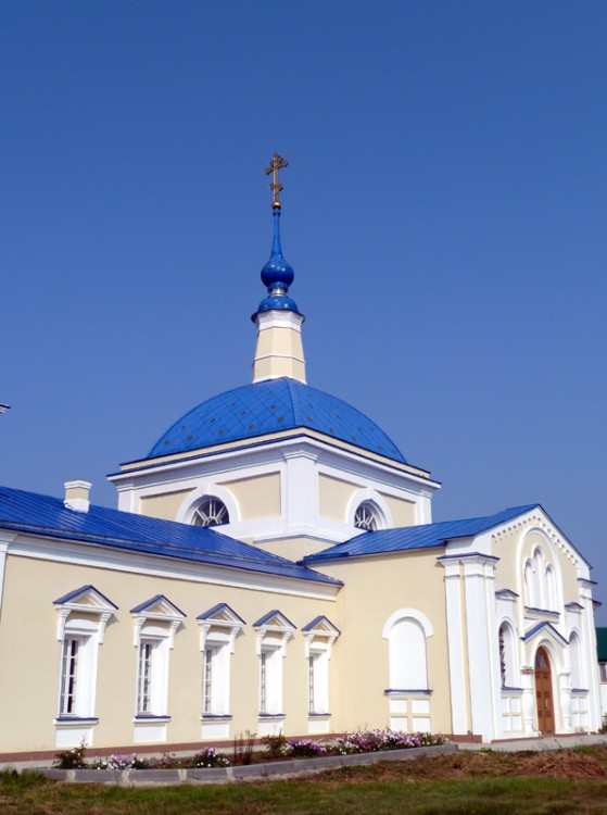 Церковь Казанской иконы Божией Матери, Кануевка (Безенчукский район, Самарская область). фасады