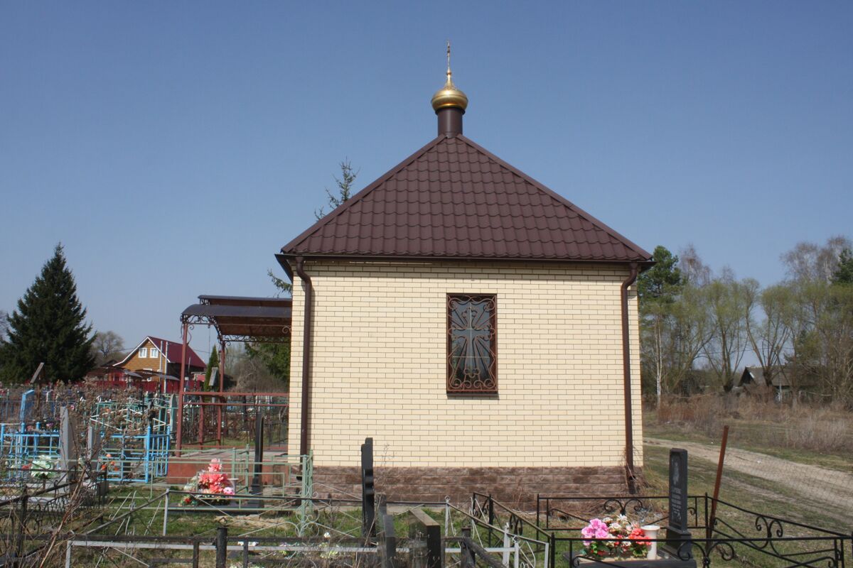 Часовня Амвросия Оптинского, Нижние Прыски (Козельский район, Калужская область). фасады