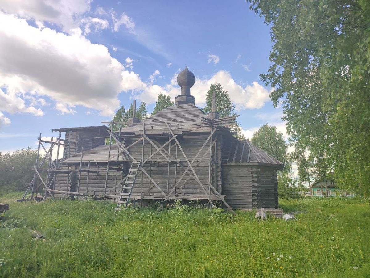 Печниково (Ватамановская). Церковь Космы и Дамиана (строящаяся). документальные фотографии, стройка замерла