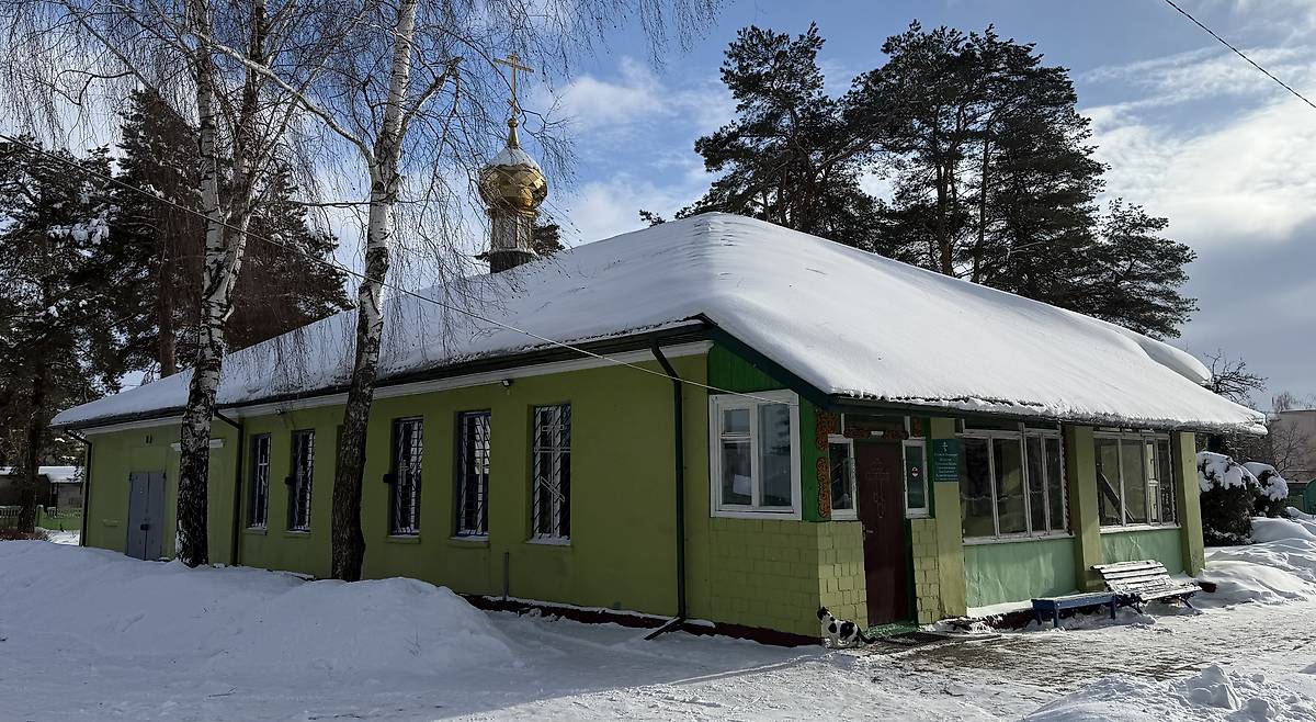 Вид с северо-запада, фасады. Церковь Ксении Петербургской, Большевик (Гомельский район, Беларусь, Гомельская область)