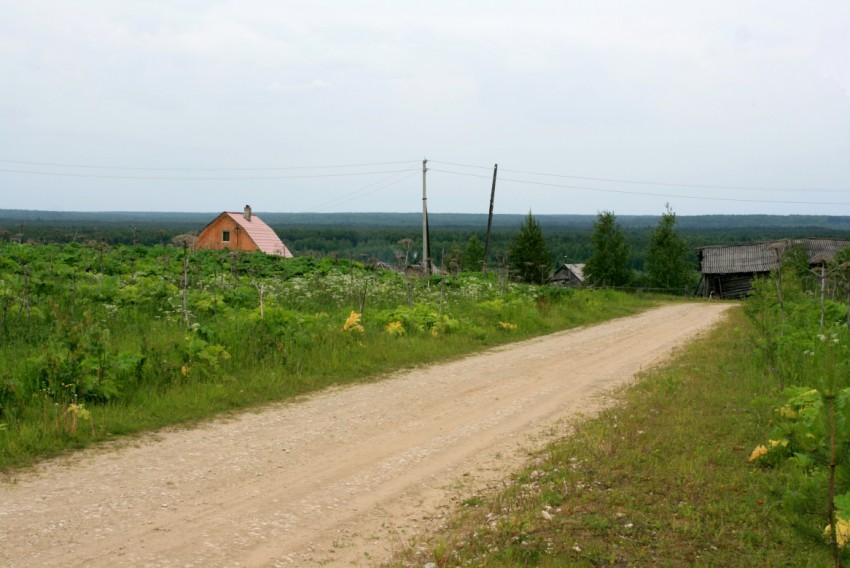 Церковь Казанской иконы Божией Матери, Казанский Ыб (Усть-Вымский район, Республика Коми). общий вид в ландшафте