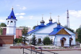 Мирный. Церковь Покрова Пресвятой Богородицы