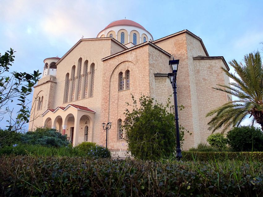Собор Петра и Павла, Ханья (Крит (Κρήτη), Греция). фасады