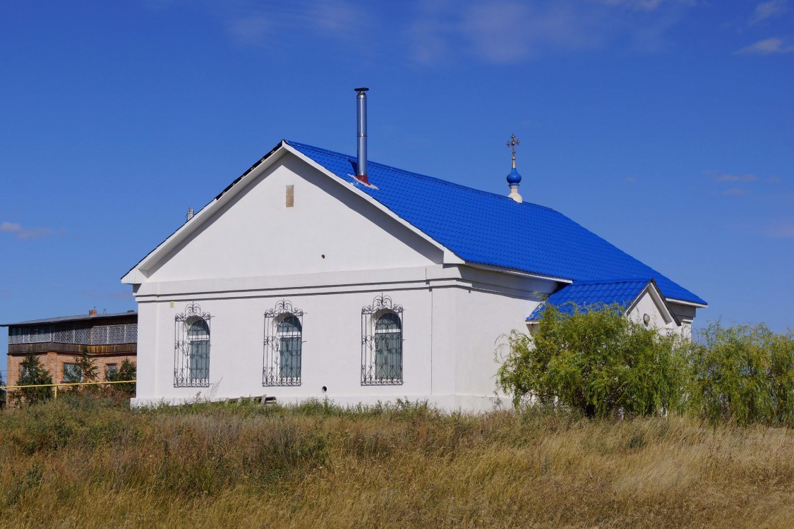 Церковь Покрова Пресвятой Богородицы, Переволоки (Сызранский район, Самарская область). общий вид в ландшафте