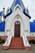 Церковь Иверской иконы Божией Матери, Один из входов в храм<br>, Черниково, Старый Оскол, город, Белгородская область