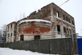 Визинга. Церковь Троицы Живоначальной