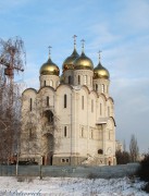 Харьков. Матроны Московской в парке Победы, церковь