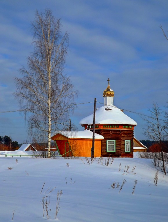 Фатеево. Церковь Александра Невского. общий вид в ландшафте