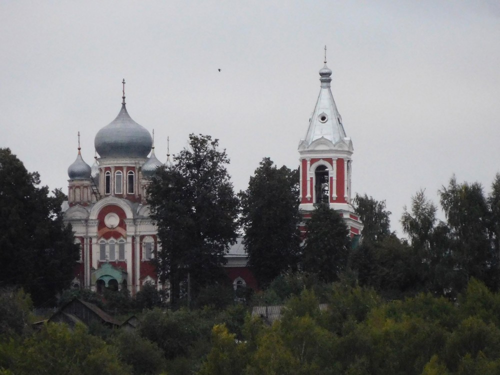 Просек. Церковь Николая Чудотворца. общий вид в ландшафте