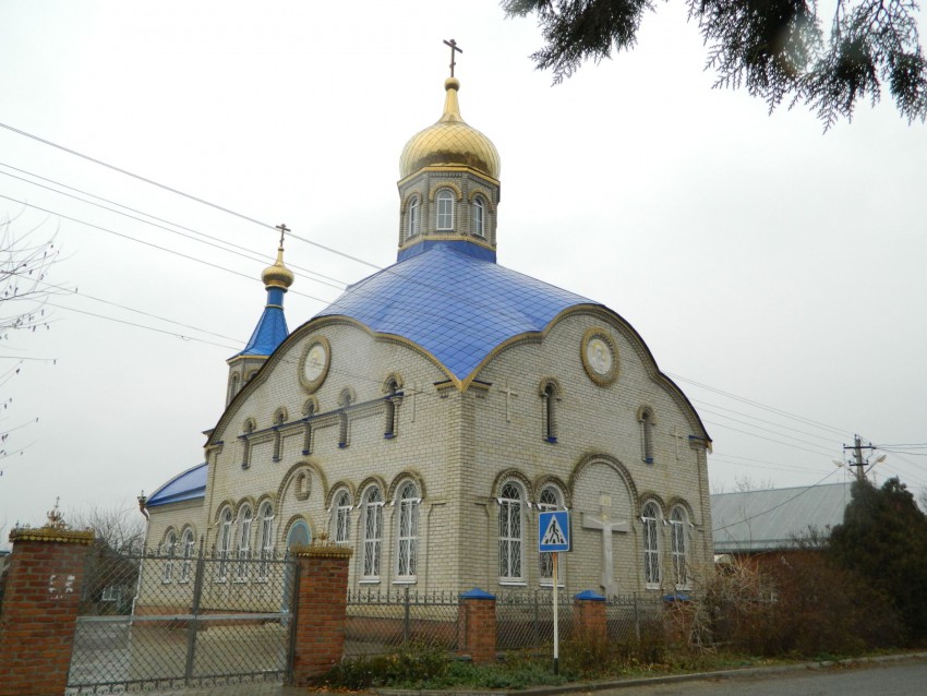 Церковь Рождества Пресвятой Богородицы, Полтавская (Красноармейский район, Краснодарский край). фасады
