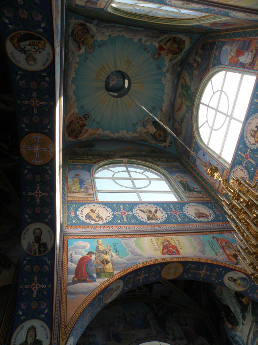 Церковь Михаила Архангела, Крымск (Крымский район, Краснодарский край). интерьер и убранство