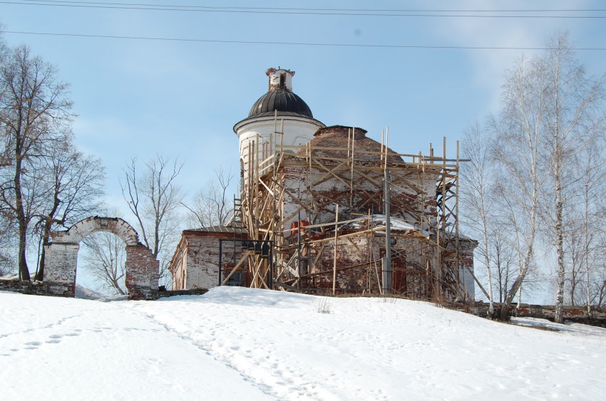 Церковь Троицы Живоначальной, Троицк (Кунгурский район и г. Кунгур, Пермский край). фасады